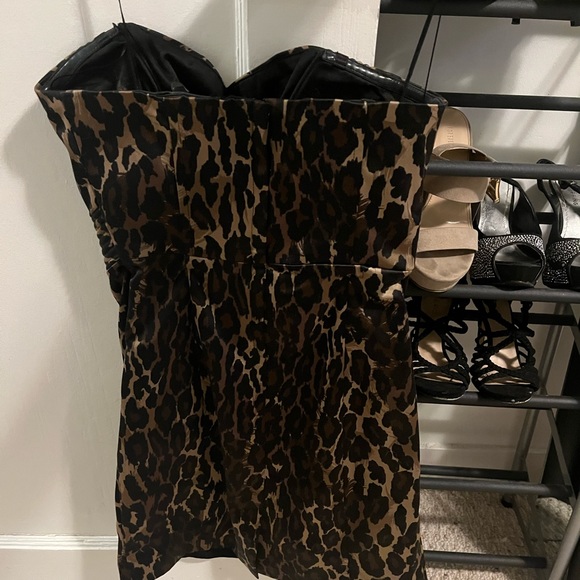 Guess cocktail cheetah dress size 0 - Picture 3 of 6